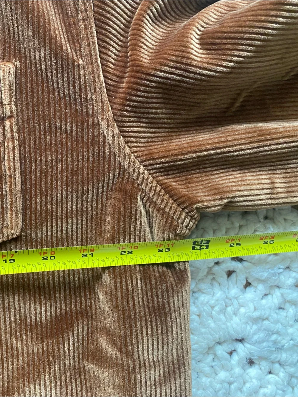 ALO Yoga Mountainside Velour Shacket in Cinnamon Brown - Picture 10 of 14